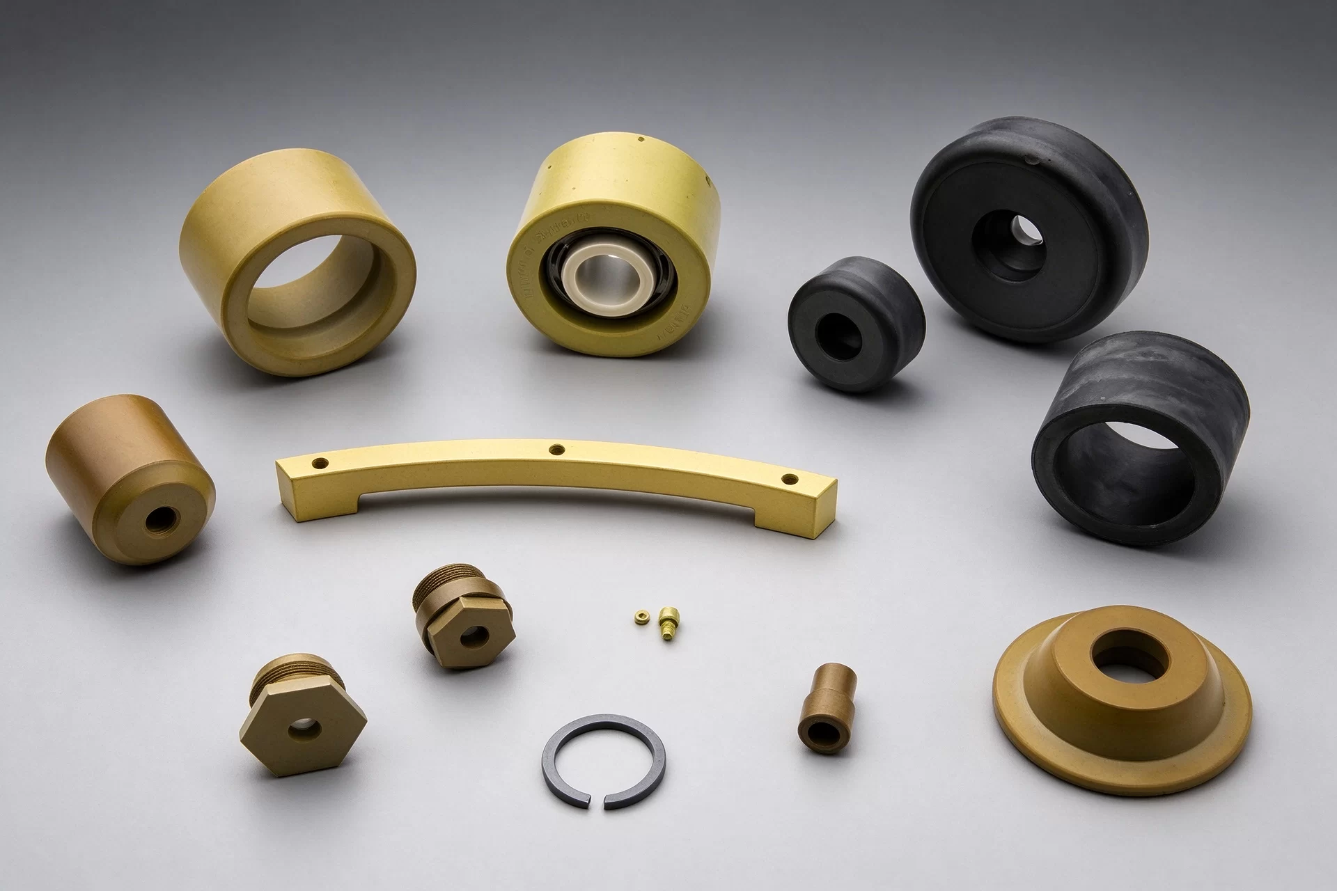 torlon-4275-pai-assorted-automotive-wear-components-kit Torlon 4275 PAI assorted automotive components, CNC machined PAI bushings, spacer and wear parts for transmission and hydraulic system